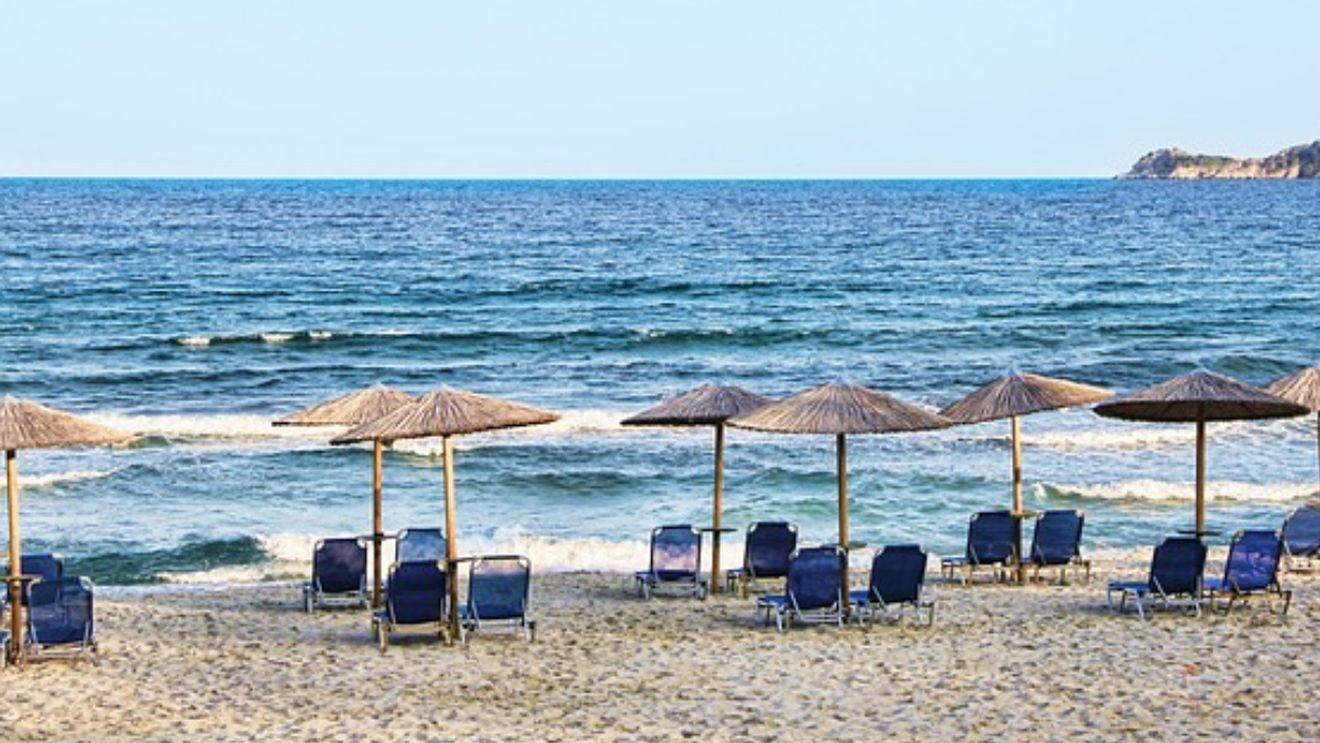 Metodele ingenioase ale românilor pentru o vacanță ieftină la mare. Ce au ajuns să facă pentru a scuti niște bani
