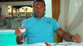 Oradeanul Nemes Attila a fost impuscat de partenerul de afaceri din cauza datoriilor. L-ar fi luat la misto in loc sa-i dea banii!
