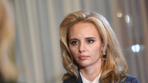 De ce Maria şi Yekaterina, fiicele lui Vladimir Putin, nu l-au strigat niciodată "tată" pe liderul de la Kremlin. Viaţa dură pe care au dus-o cele două