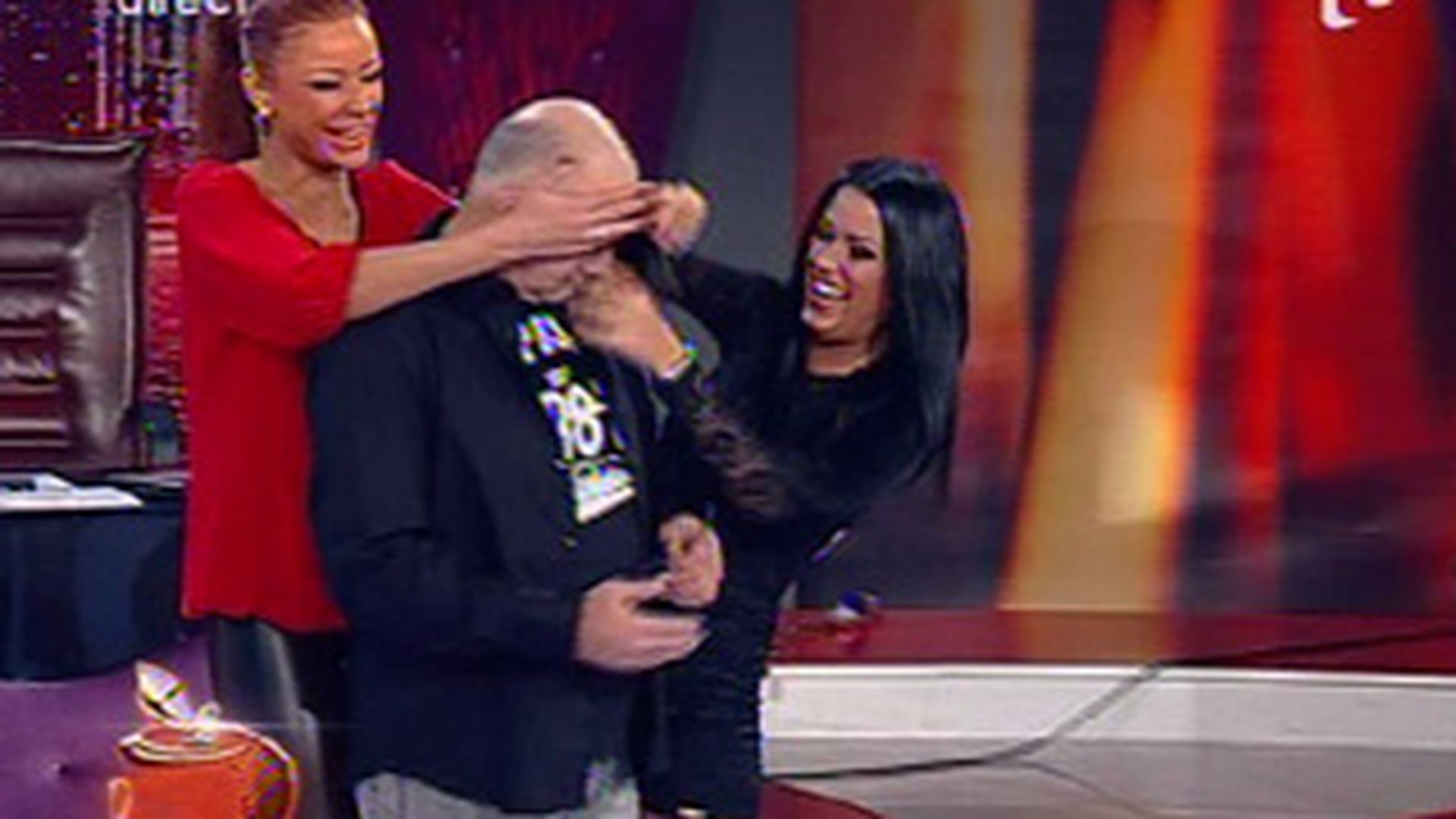 VIDEO Bianca si Daniela l-au speriat pe Stoian cu o lipitoare! Afla de unde are Cruduta aceasta "jucarie"!