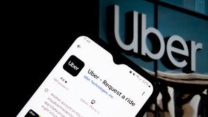 Uber concediază peste 3.000 de angajați! Restructurări majore la compania de ridesharing