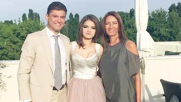 AUDIO EXPLOZIV! Cum l-a înregistrat Ioana pe tatăl ei în maşină, în timpul scandalului! Cristian Boureanu: Fă-ţi bagajul şi marş la mă-ta (...) Umbli cu hoaşte bătrâne ca ea!