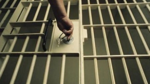 Oana Neț, educatoarea care și-a omorât fetița de 4 ani, a cedat în celulă! Ce a putut să facă mama criminală