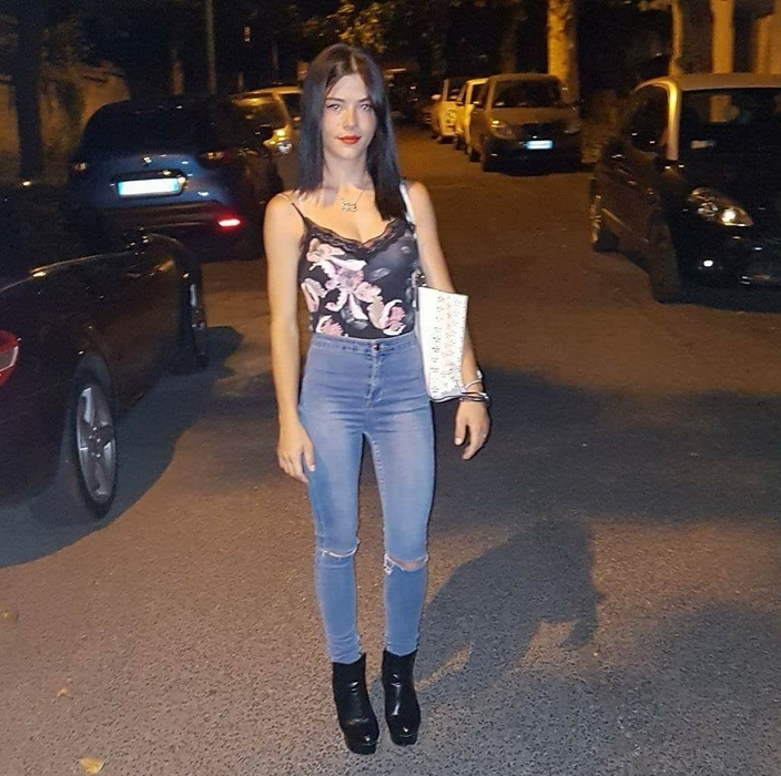 Adevăratul motiv pentru care românca de 19 ani s-a spânzurat în Italia: ”Cred că e ceva mai grav decât…”