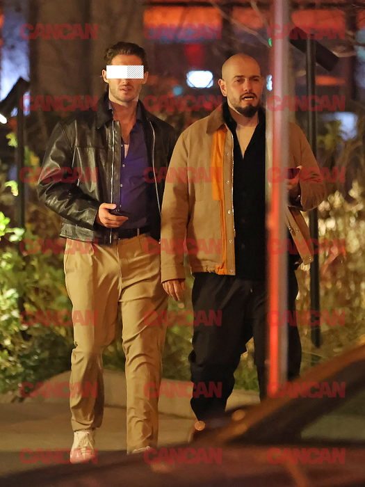 BRomania cu un amic, pleacă de la Mosh