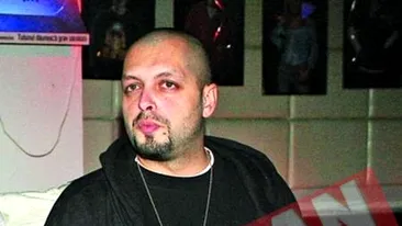 Vrea sa sforaie in ghete de sfarsitul lumii