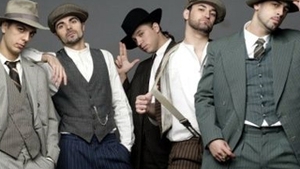 VIDEO Simplu si Alex Velea au lansat un nou single, "Convict"! Asculta-l aici!