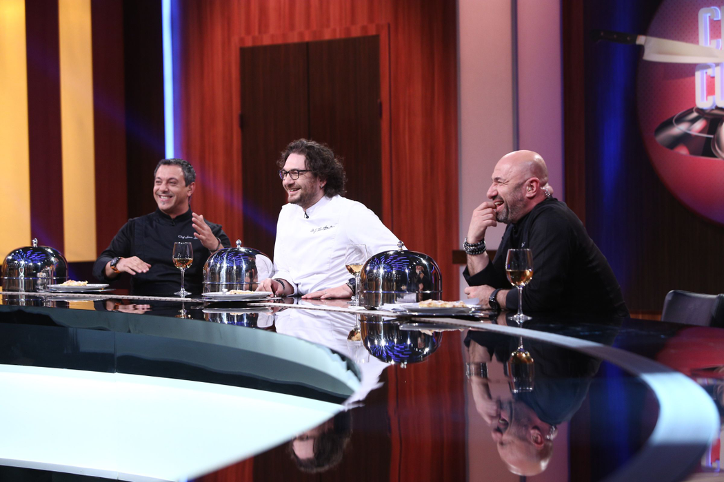 Moment In Memoriam Răzvan Ciobanu la Chefi la cuțite! S-a aflat legătura neștiută dintre regretatul designer și Cătălin Scărlătescu