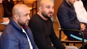 Condamnare record! 108 de ani de pușcărie pentru frații Săndulache! Trafic de persoane, prostituție și o avere de 1,5 milioane de euro