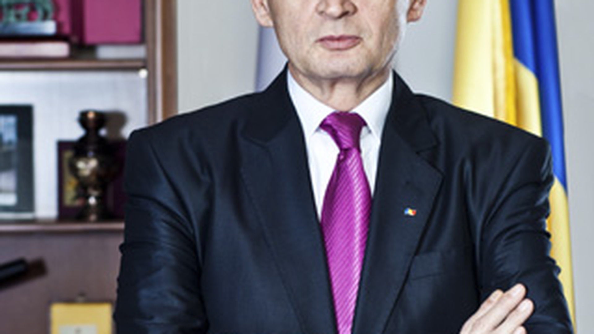 EXIT POLL- Alegeri Locale: Sorin Oprescu a castigat inca un mandat la Primaria Capitalei! Robert Negoita a castigat Sectorul 3, Rares Manescu, sectorul 6