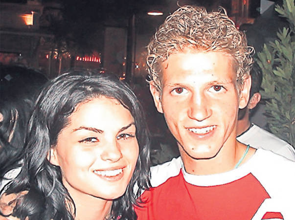 Mihai Neşu şi Maria au divorţat în 2012, după ce fostul fotbalist a ajuns in scaun cu rotile