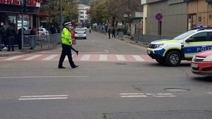 Panică în Bârlad! Autoritățile au fost sesizate în legătură cu prezența unei valize suspecte. A intervenit Serviciul Pirotehnic al SRI
