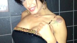 Mădălina Pamfile i-a înnebunit pe italieni cu ţinutele ei! Uite cum s-a afişat provocatoare prin barurile din Bergamo!