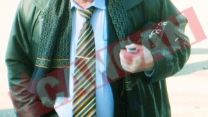 Profesor universitar acuzat ca si-a violat nepoata