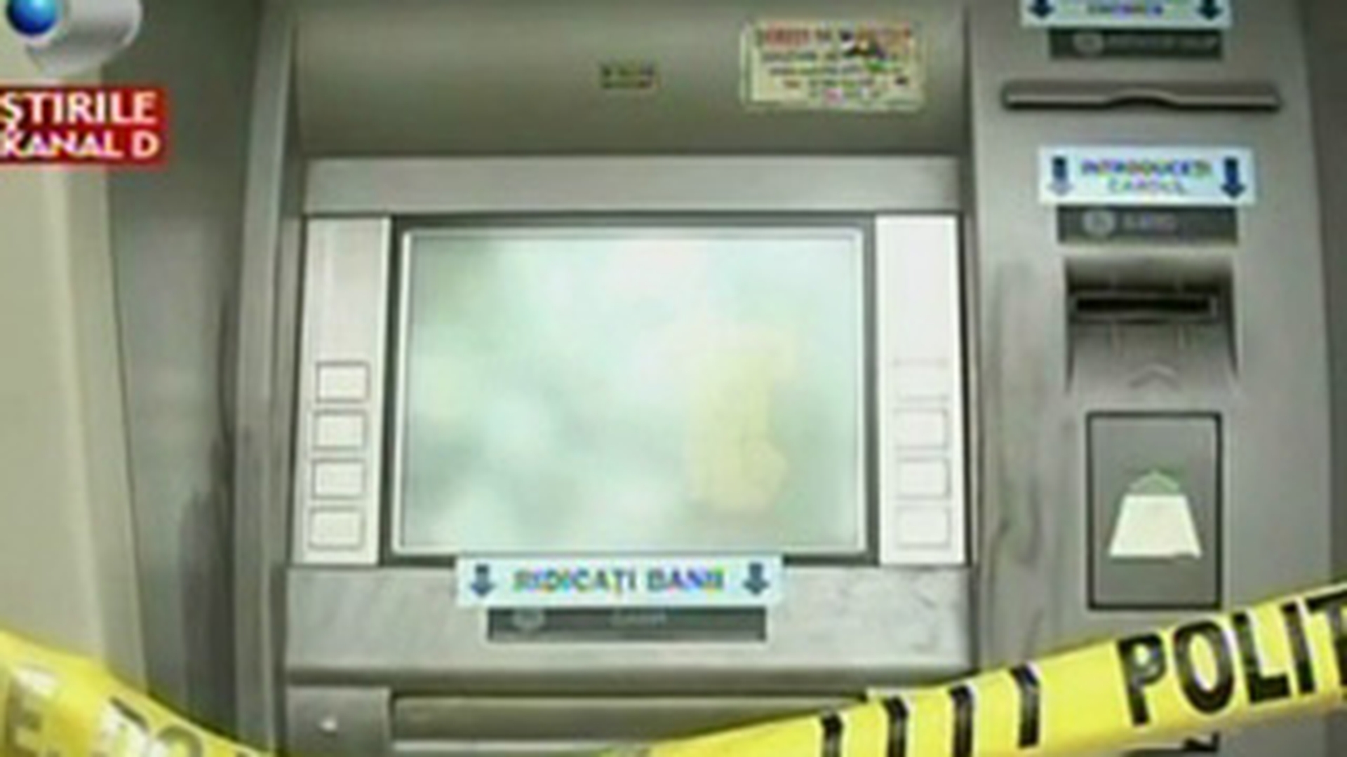 VIDEO ATENTIE! Hotii sunt din ce in ce mai inventivi! Vezi cum poti ramane fara bani pe card la bancomat