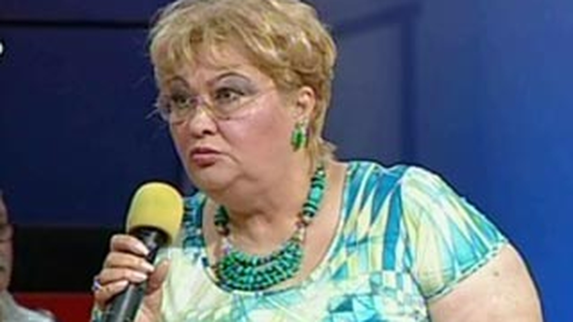 VIDEO Mariana Zavoranu a pornit un nou atac! Astrologii care au jignit-o pe ea si pe fiica ei au fost apostrofati! Vezi ce le-a zis