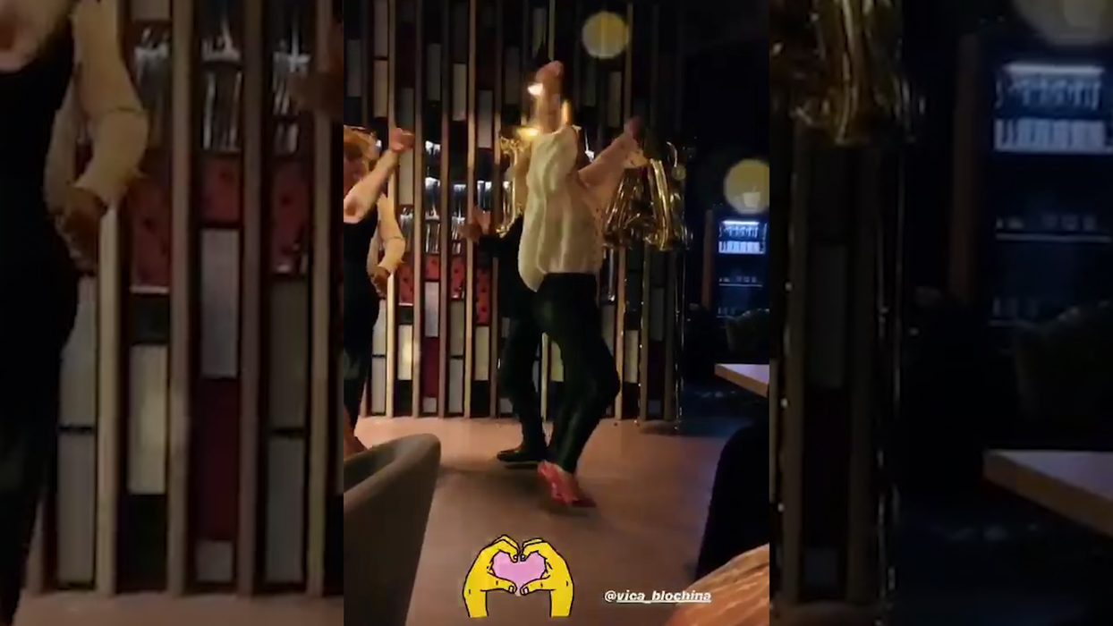 Vica Blochina s-a dezlănțuit într-un restaurant!