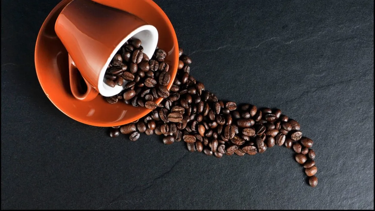 Ce cantitate de cafea este recomandat să bei, potrivit unui cardiolog renumit. Dacă este consumată corect, poate crește speranța de viață