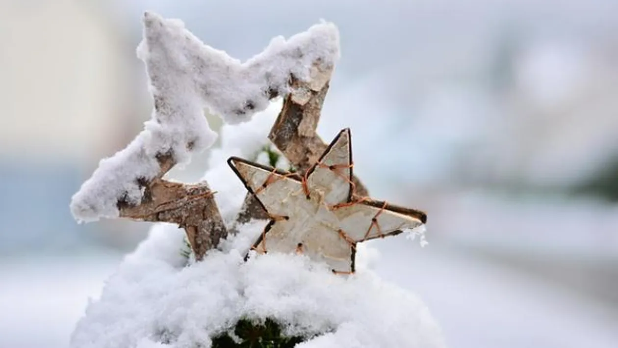 ANM a schimbat prognoza de Revelion. Fenomene bizare în noaptea dintre ani