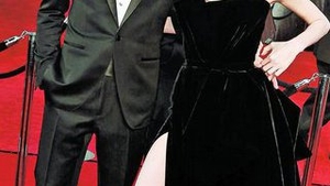 Patrupedele, imbracate precum vedetele de la Oscaruri: "Ham... hainute ca voi!"