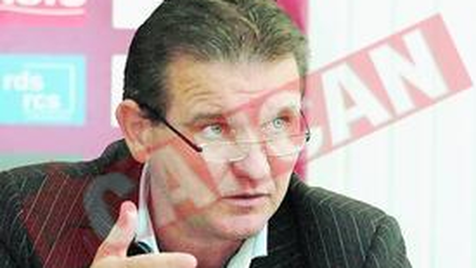 Muresan: "Stati linistiti, eu nu sunt Zotta!"