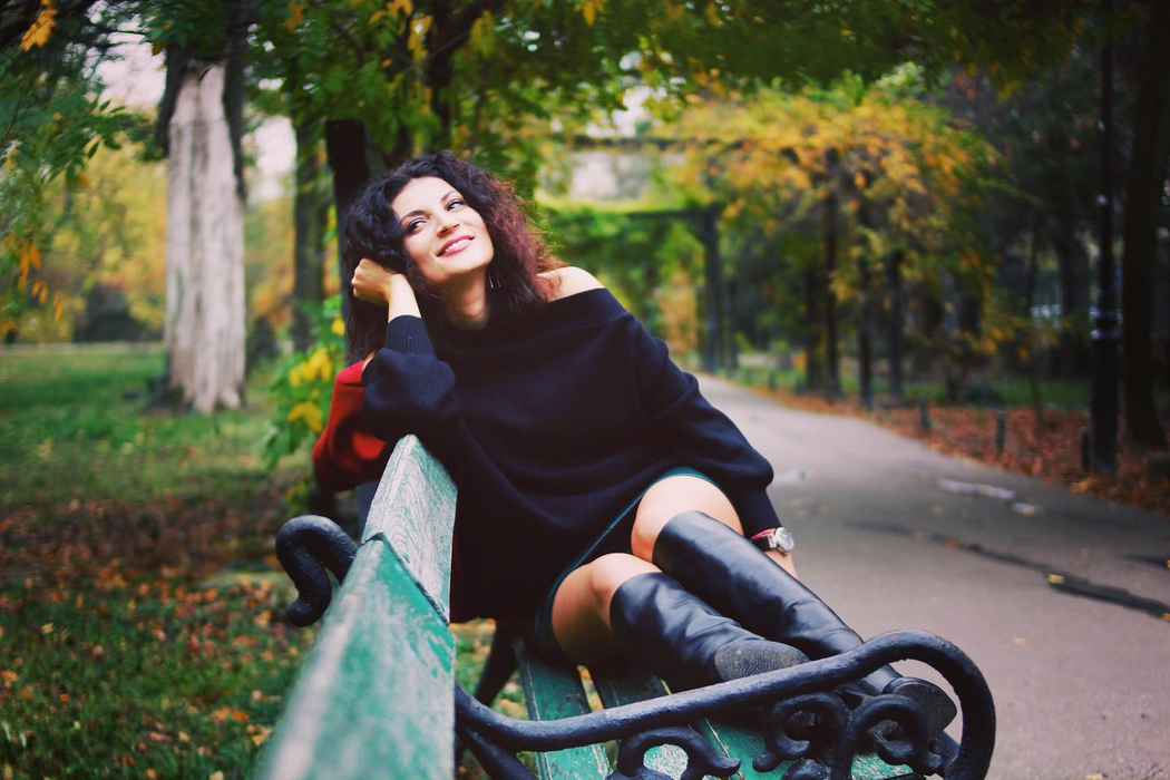 Motivul pentru care Ioana Ginghină nu vrea să şteargă de pe Internet pozele cu fostul soţ: „Nu de puţine ori”