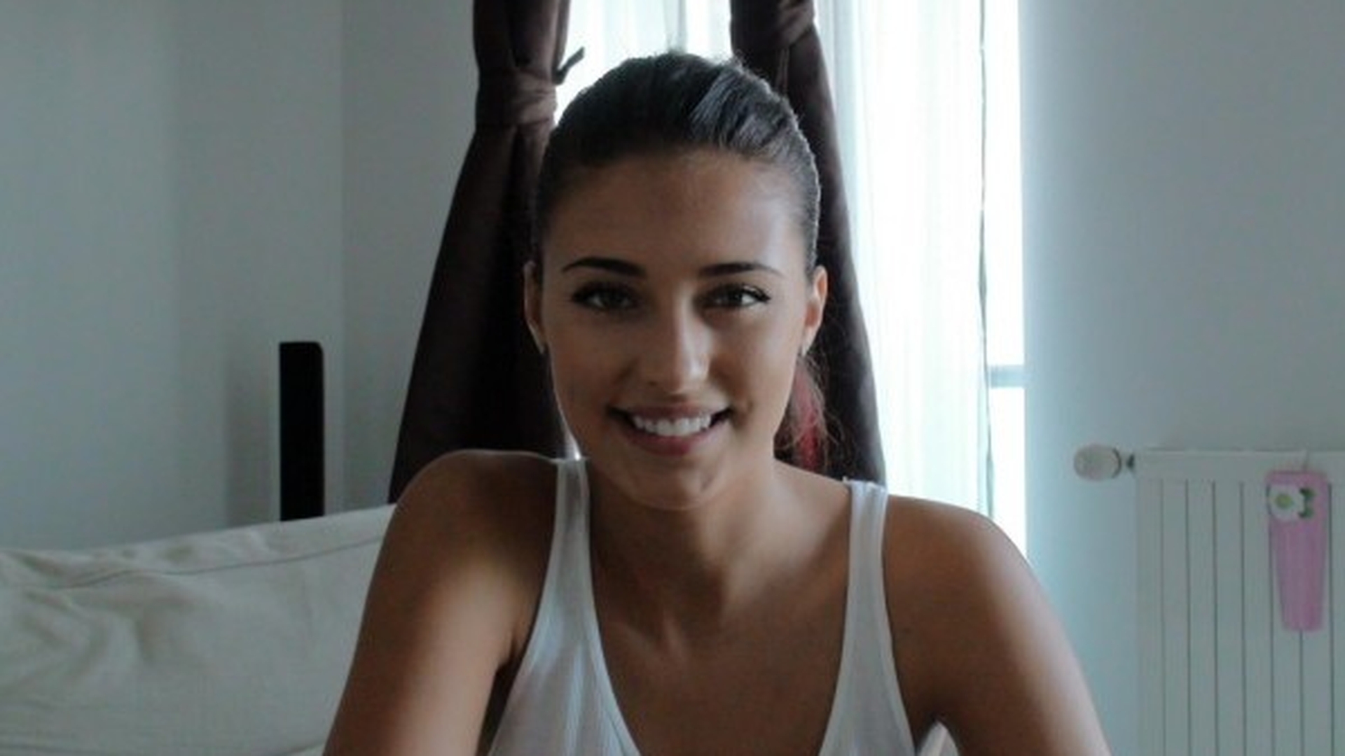 Bruneta, roscata sau blonda? Antonia, asa cum nu ai vazut-o niciodata! Uite ce spectaculos arata cu parul scurt