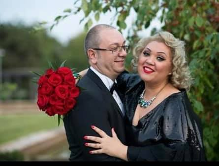 Minodora i-a compus o melodie soțului ei de ”Valentine’s Day”: ”Ține la mine cu adevărat”