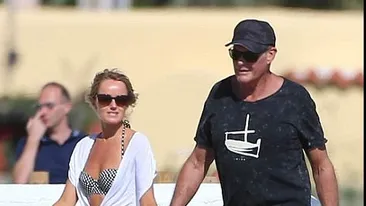 David Hasselhoff, fosta stea din serialul Baywatch, se însoară. Cine este iubita sa