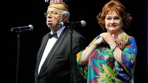 Au fost nedespărţiţi pe scenă, însă Alexandru Arşinel ar putea lipsi de la înmormântarea Stelei Popescu! Mărturisirile dureroase făcute de marele actor 