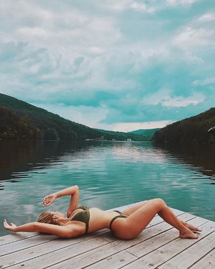 Ana Baniciu și-a înnebunit fanii cu postările sexy