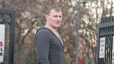 VIDEO Tolea: Magda primea mesaje de la Dumnezeu! Ingerasii i-au spus sa-si puna silicoane