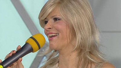 Unde s-a ascuns Sanda Ladoşi? Are doi copii şi o căsnicie fericită cu soţul ei, care a mai fost însurat de trei ori