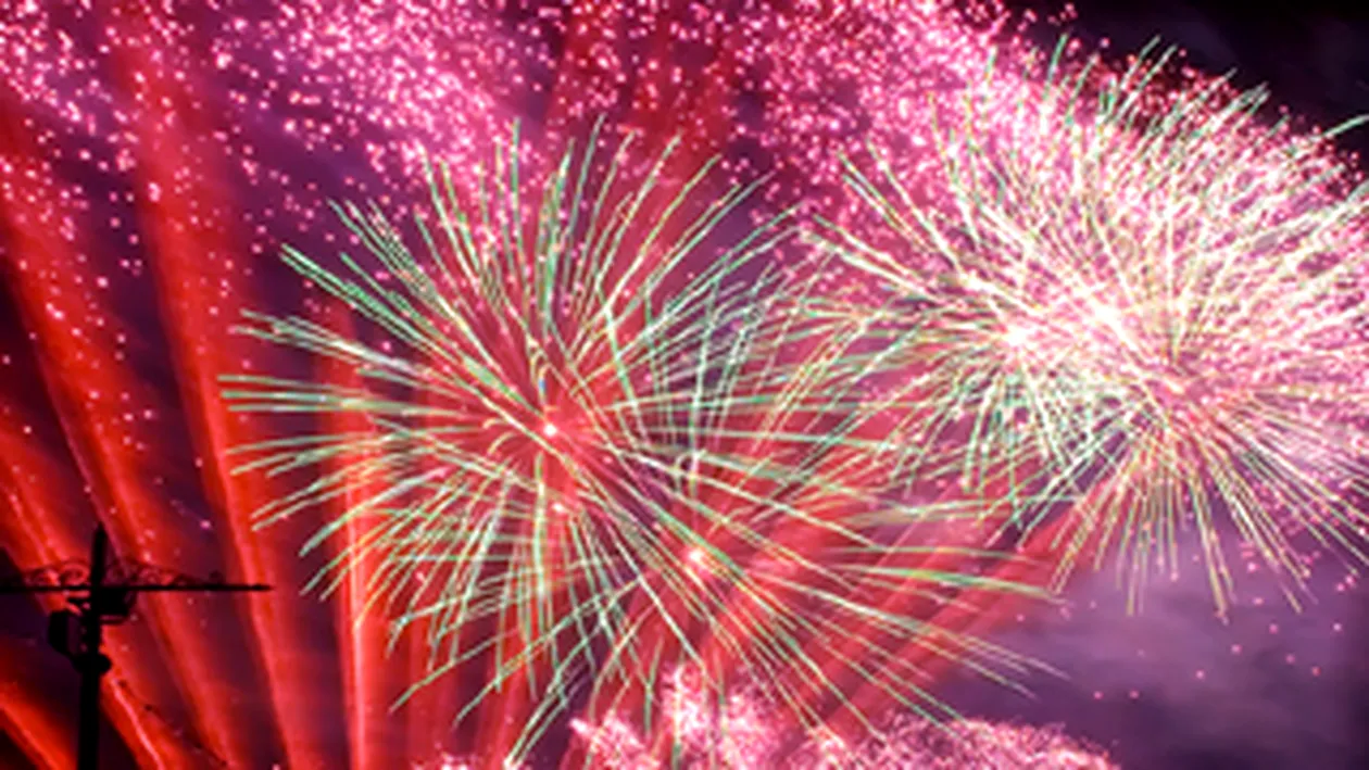 500 de italieni, raniti de Revelion de petarde si artificii!
