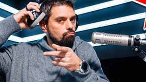 Ce meserie voiau părinții lui DOC ca fiul lor să aibă + începutul carierei lui în muzică