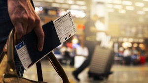 Un cântăreț român a murit subit pe Aeroportul Otopeni! Avea 43 de ani și se ducea la Muntele Athos