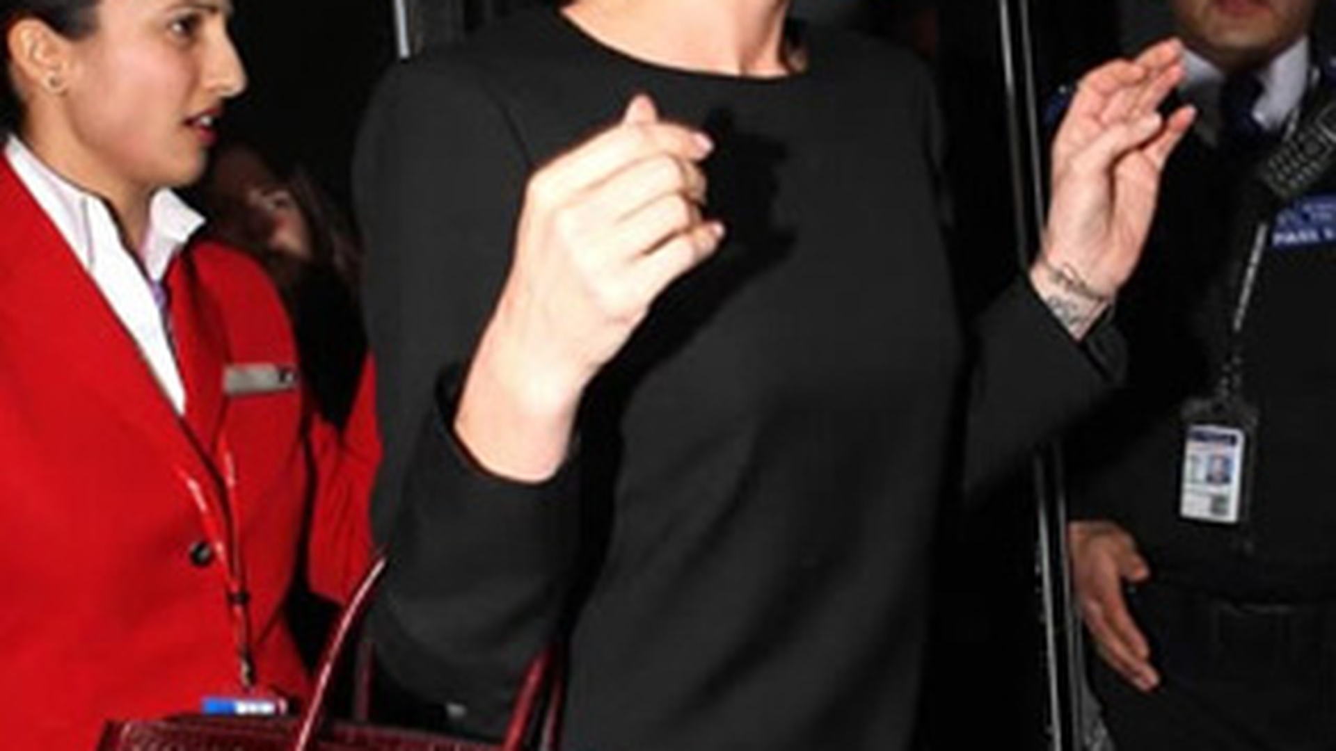 CANCAN deluxe! Victoria e "regina" gentilor Hermes Birkin! Cate posete are, de fapt, doamna Beckham, si cate milioane au costat-o?