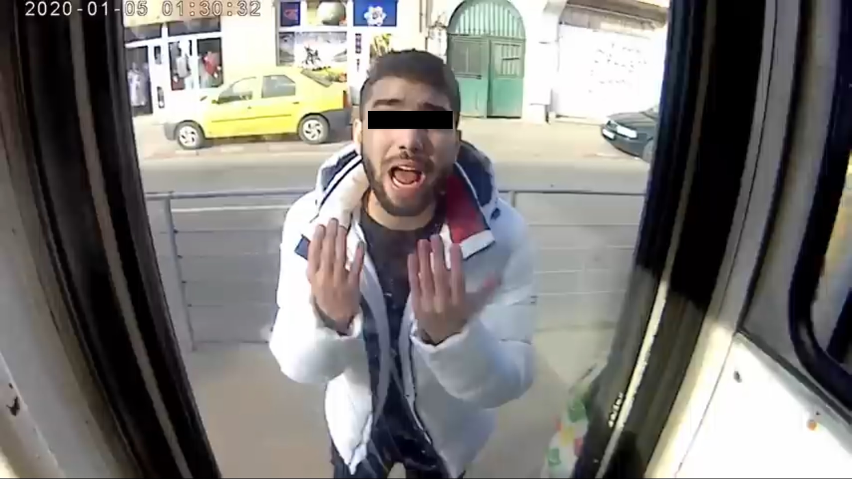 Anunțul incredibil făcut de șoferul al cărui BMW a fost împins de tramvai. “Vreau să…” Continuarea întrece orice imaginație