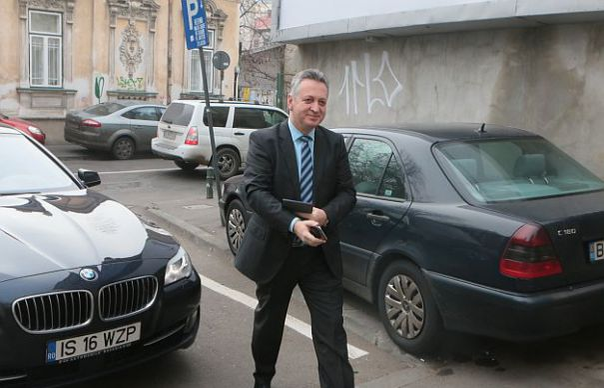 Relu Fenechiu, eliberat condiţionat de Judecătoria Vaslui