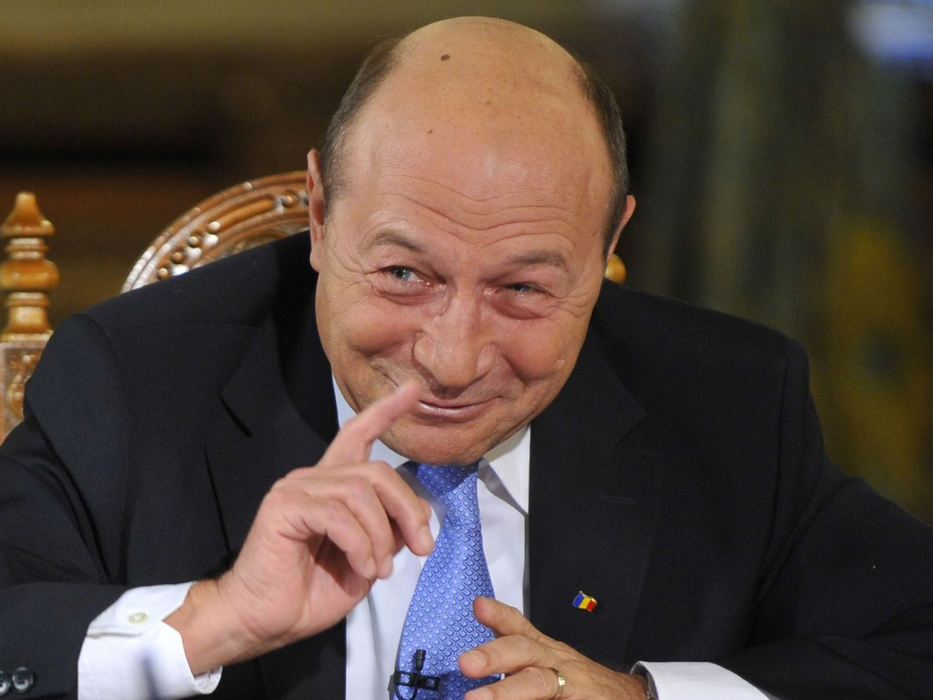 Traian Băsescu a făcut marele anunț. Când va deveni bunic pentru a patra oară. “Se pare că…”