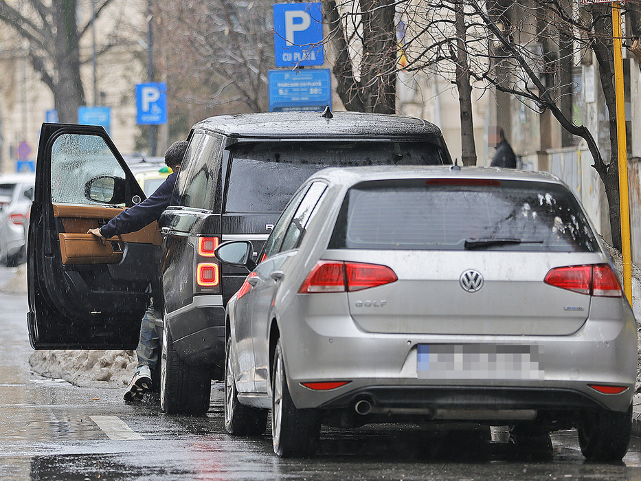 Cu cine a ieșit Grasu XXL în oraș, de Dragobete. Nu-l vezi des în astfel de ipostaze!
