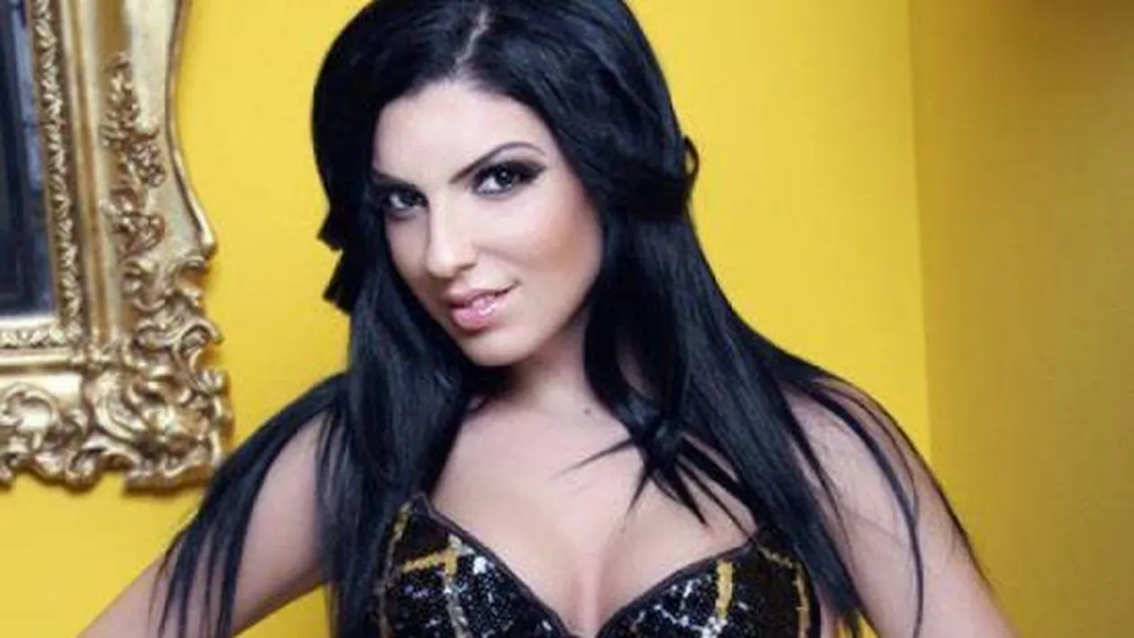 Andreea Tonciu s-a decis sa isi scoata iubitul in lume! Vezi despre cine este vorba