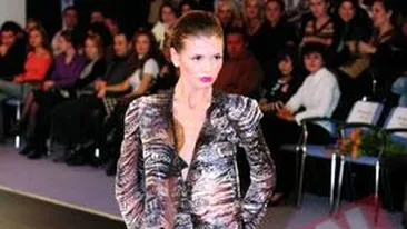 M-au arestat ca sa nu pot vorbi!