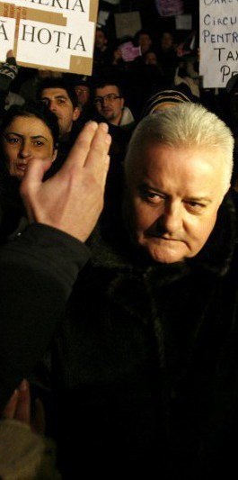 Irinel Columbeanu, alt fan declarat al hainelor de blana