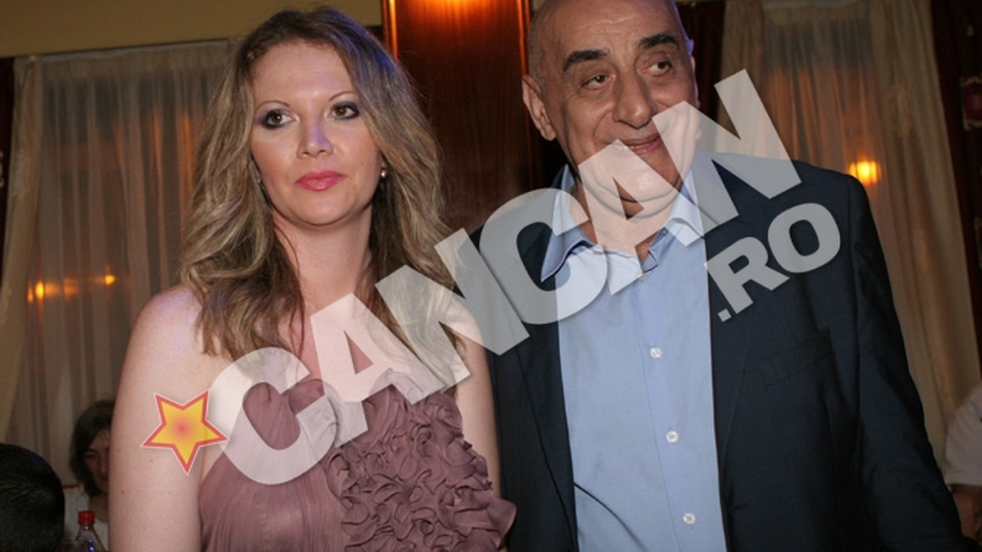 Divortul sotilor Lis, o farsa? Oana continua sa doarma in apartamentul conjugal  Vedeta s-a dat de gol: "Viorel s-a suparat ca am iesit in club"