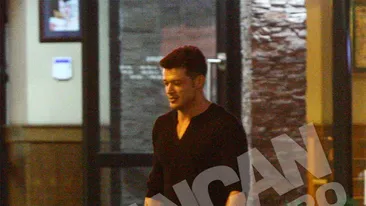 VIDEO Anda Adam stie? Victor Slav cauta sa inchirieze un apartament in compania unei alte femei