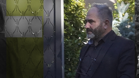 Cum își pregătește apărarea Aurel Bălășoiu. CANCAN.RO l-a surprins pe politicianul implicat în monstruosul scandal sexual și...
