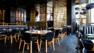 Guvernul vrea să închidă cluburile și restaurantele care nu respectă regulile impuse în pandemie
