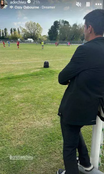 Imagini RARE cu fetele lui Cristi Chivu. Natalia și Anastasia au moștenit dragostea pentru fotbal