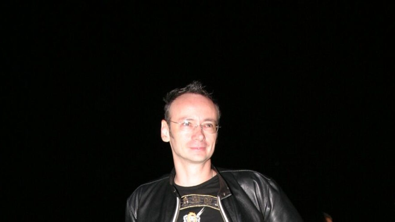 Când Mihai Albu umbla în papuci. Rocker de sus, Istanbul de jos